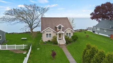 6344 Shore Acres Drive