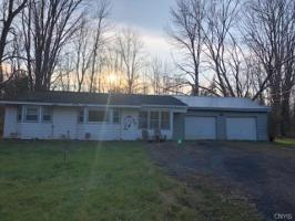 8813 Clark Road