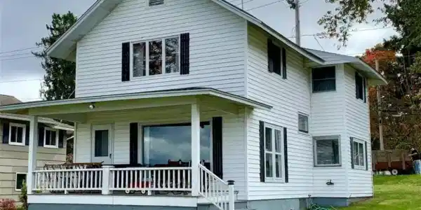 242 W Summit Street