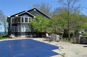 6293 Muskrat Bay Road