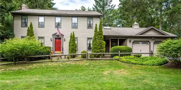 3383 East Lake Road