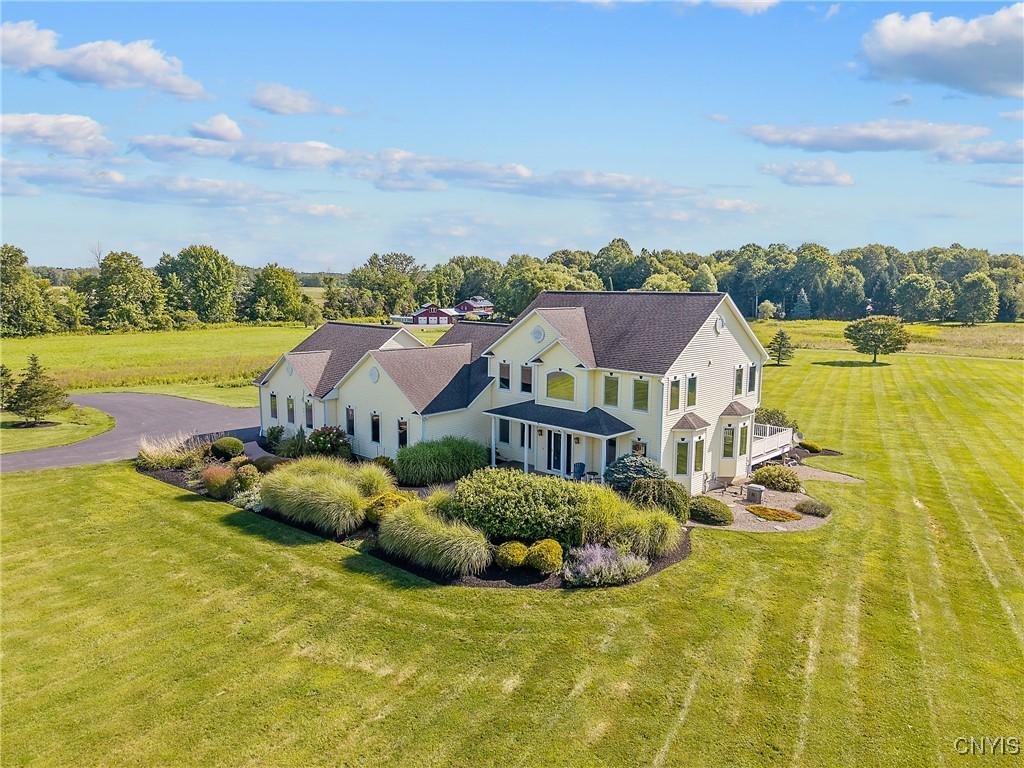 Image 2: Views for days!