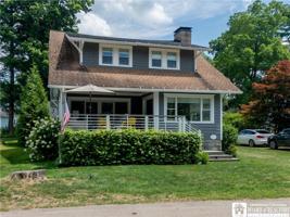 4786 Whiteside Parkway