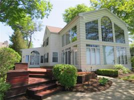 308 Lakeside Road