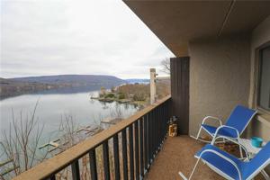 21 Cliffside Drive