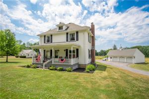 3772 E Lake Road