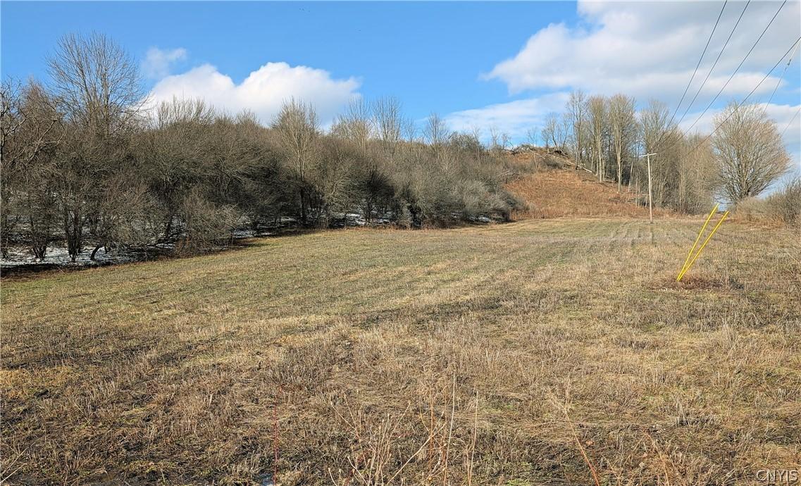 Image 3: Facing North