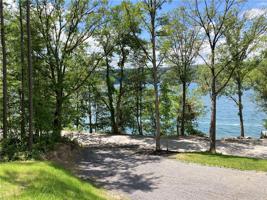 0000 West Bluff Dr