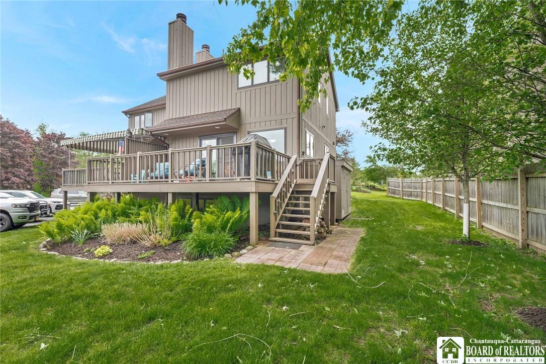 Image 1: Willow Tree Point Unit # 24