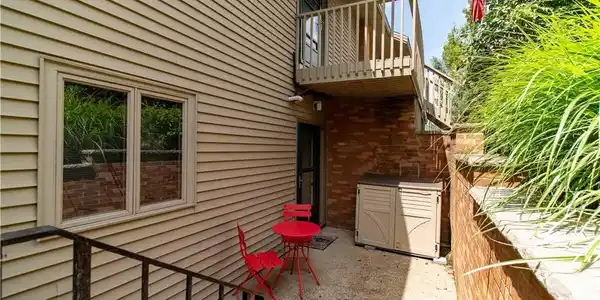 38 Oneida Drive