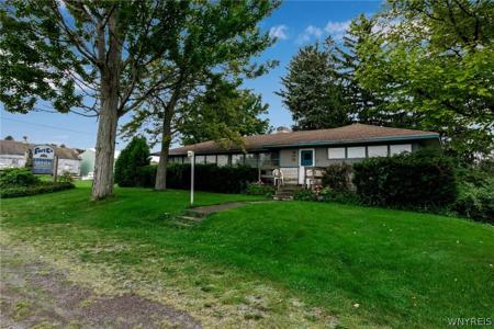 986 Point Breeze Road