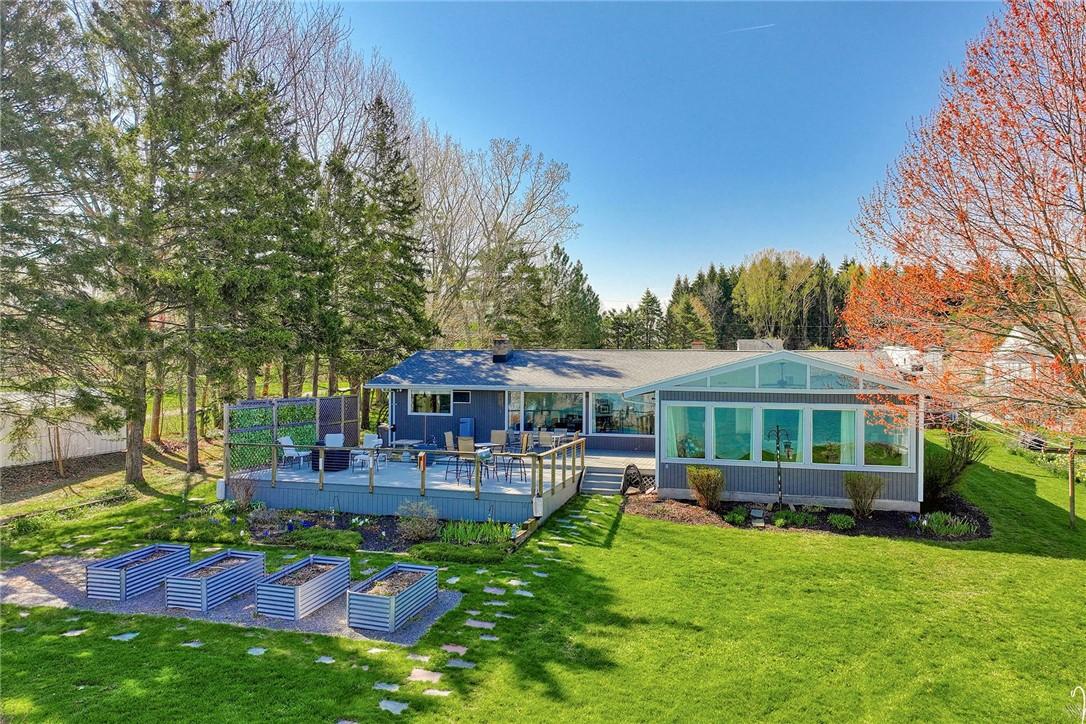 Image 1: Beautiful 147 Elm Dr. Lakeside view