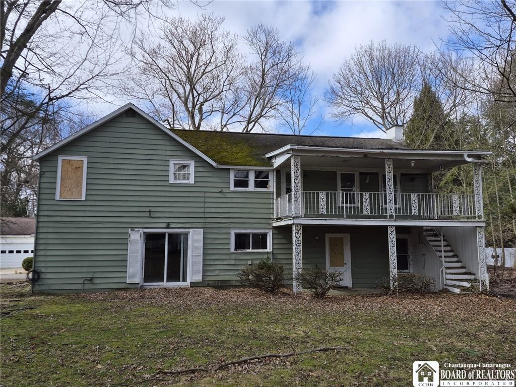 Image 2: Back of home