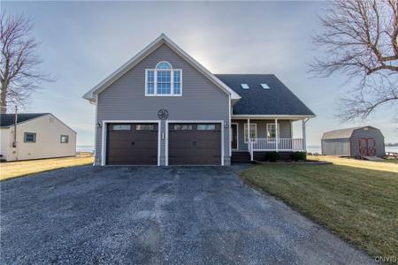 10681 Sawyers Bay Road