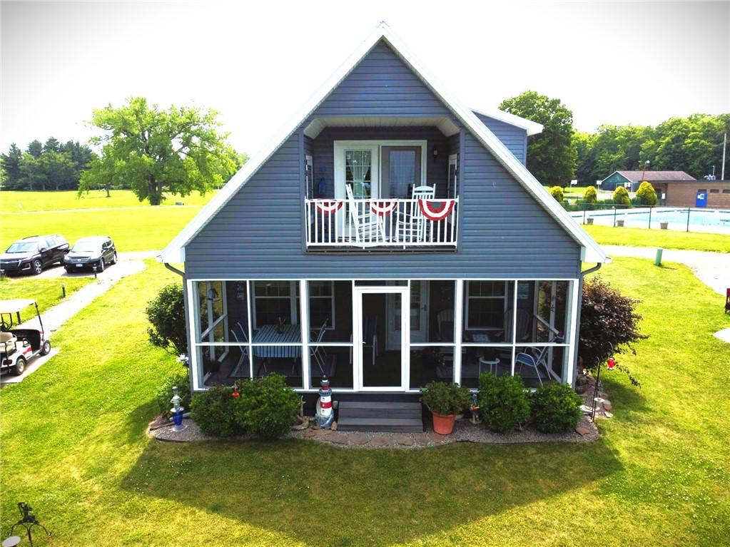 Image 3: Lakeside Front Elevation