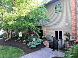 24 Cayuga Drive