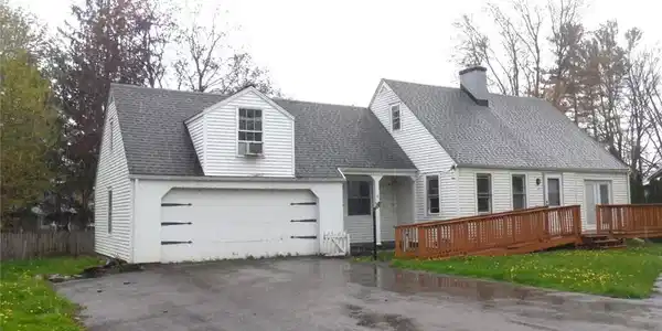 14 Stoneman Avenue