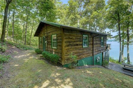 6125 Beechtree Drive