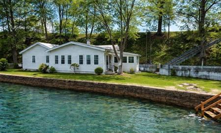 5535 Peach Orchard Point