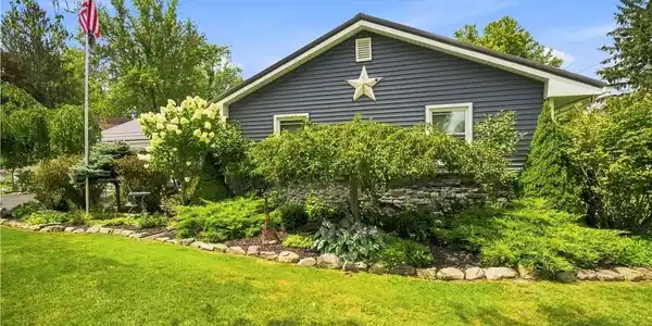 Image 2: Enjoy privacy at the front of the home surrounded
