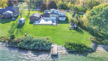 286 River Road