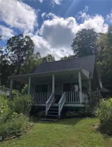 66 S Laurel Lake Road