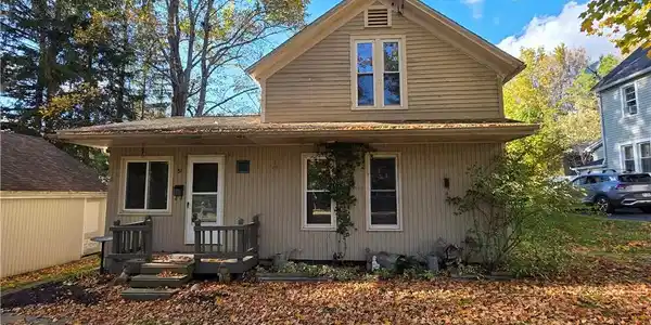 31 W Marvin Street
