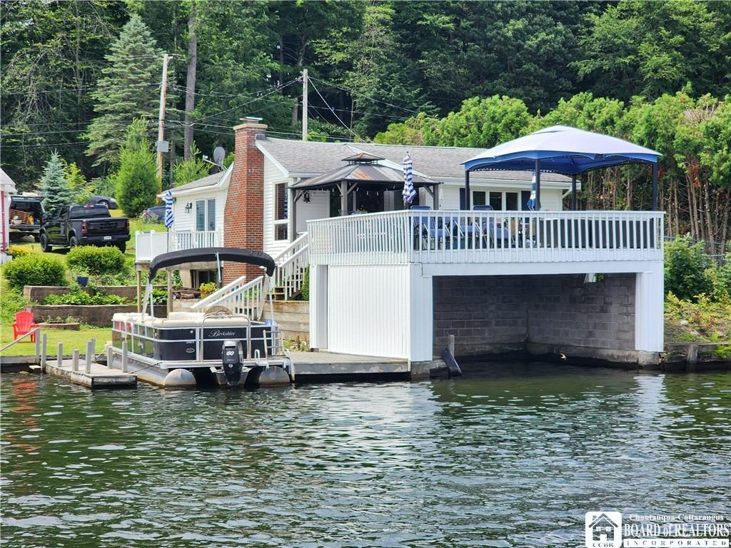 Image 1: Lakeview