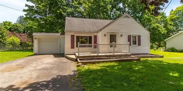 31 Marvin Avenue