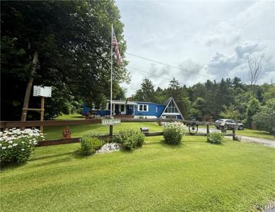 22 River Road