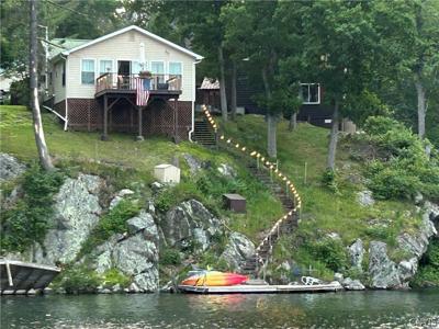 560 W Shore Road