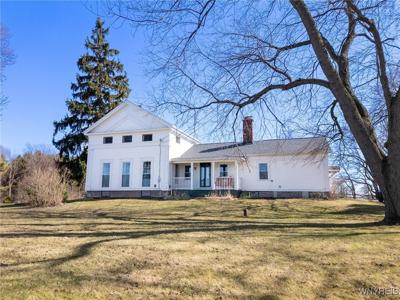 3032 W Lake Road