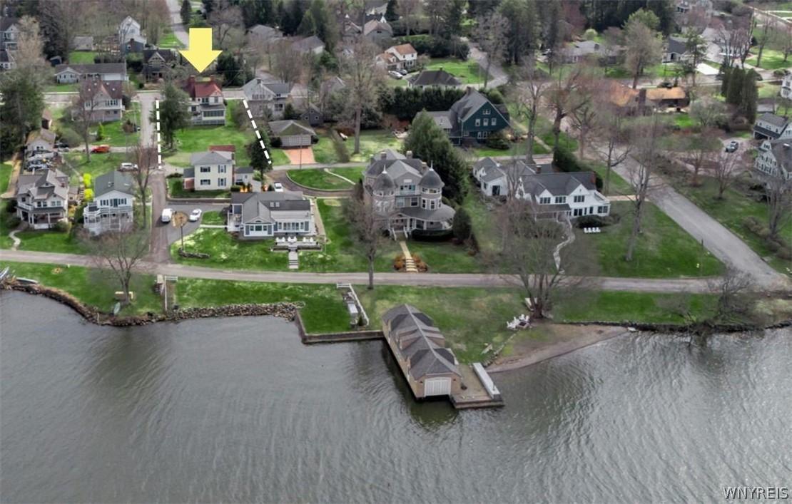 Image 4: View of Home from the Lake