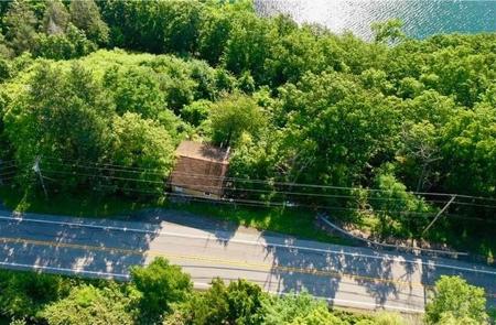 6843 State Route 21