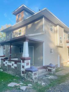 189 E Main Street