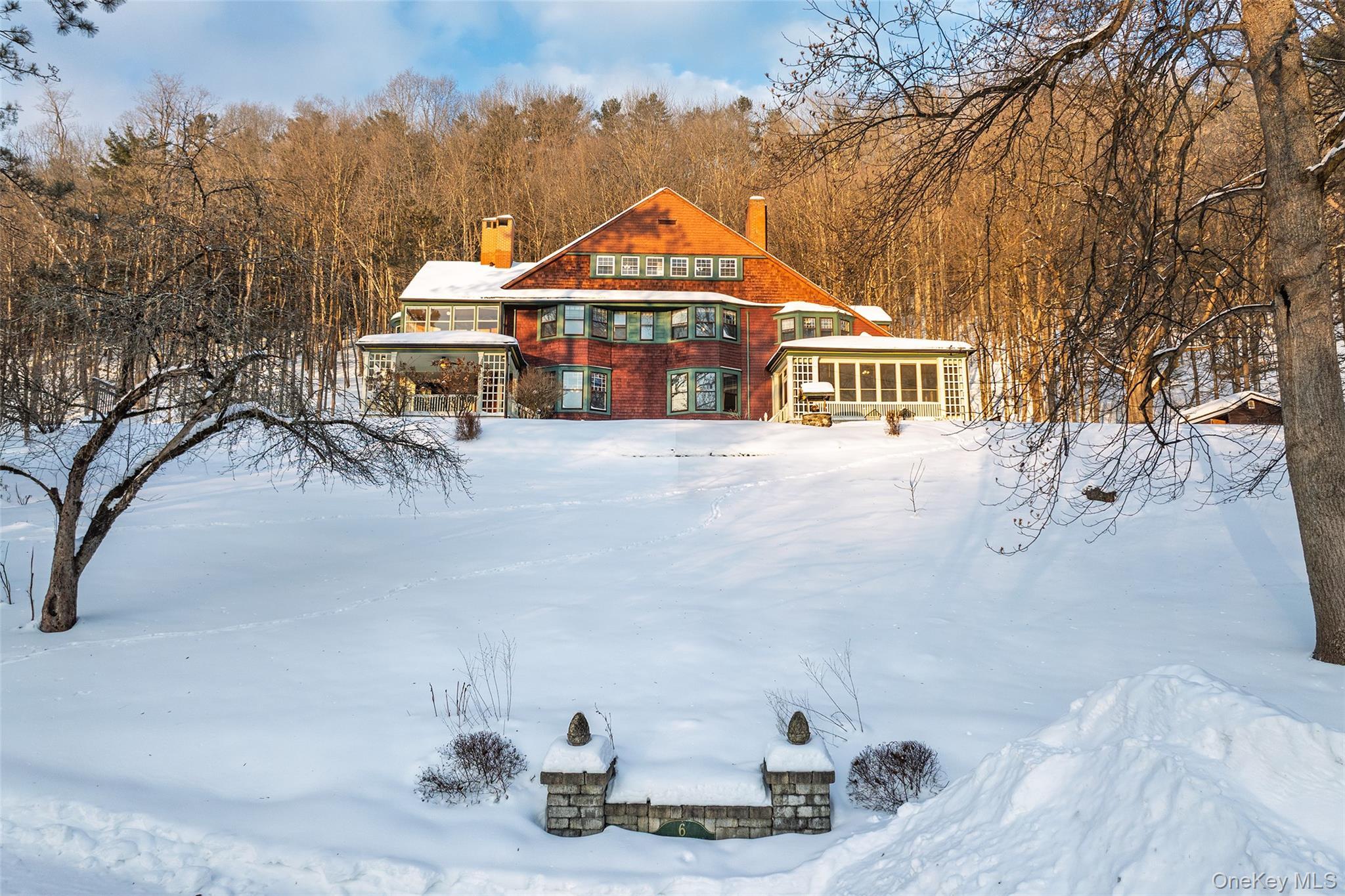 Image 3: Front of Structure