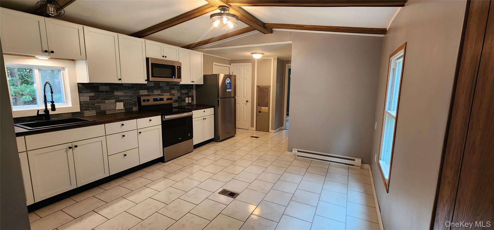 Image 2: Kitchen Image 2: Kitchen