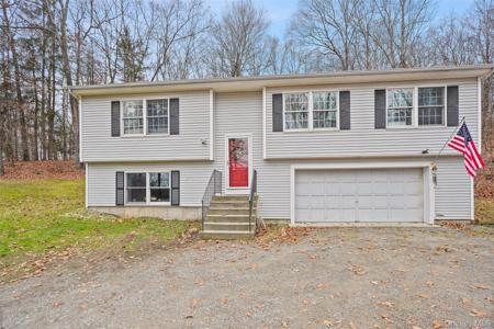 272 Van Wyck Lake Road