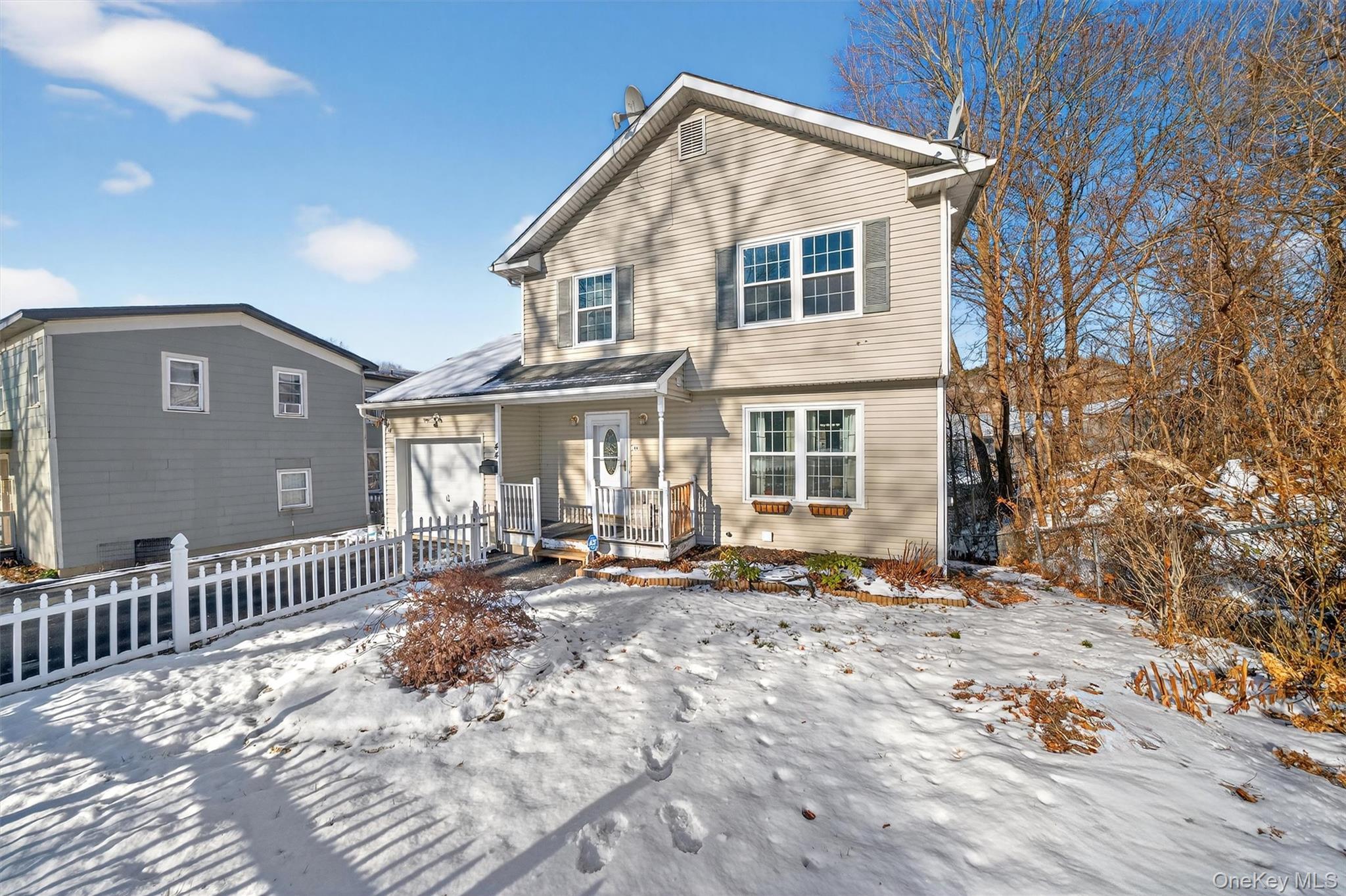 Image 3: Front of Structure