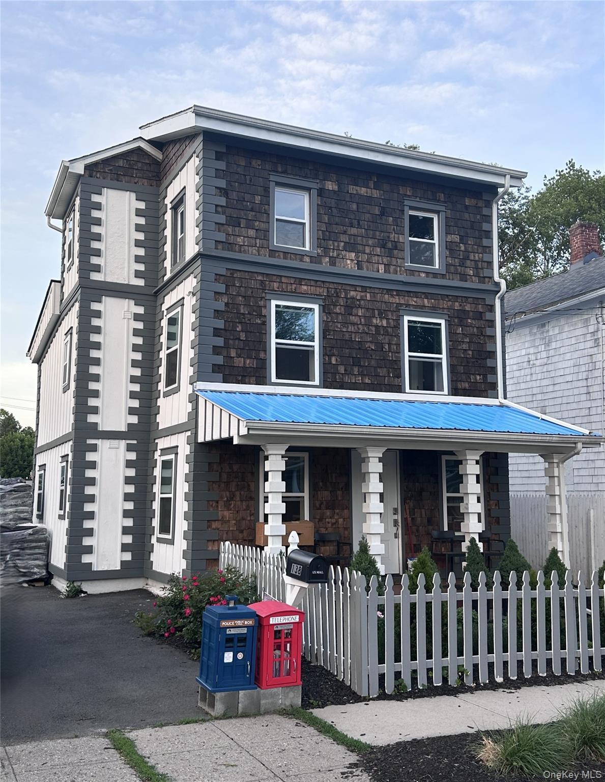 Image 1: Front of Structure Image 1: Front of Structure