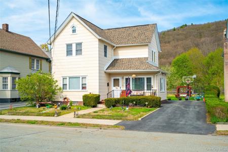 15 Erie Street
