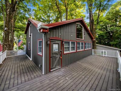 266 Sylvan Lake Rd