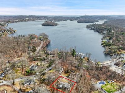 11 Split Rock Road