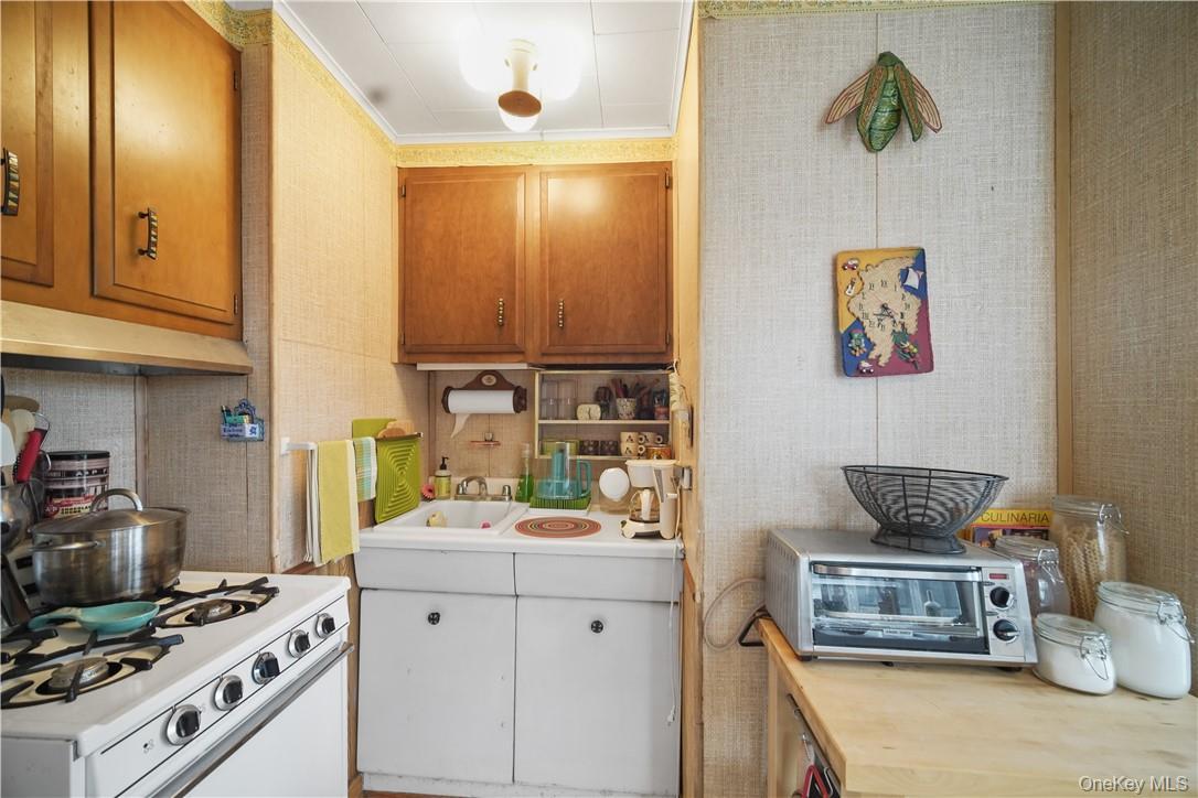 Image 4: Kitchen Image 4: Kitchen