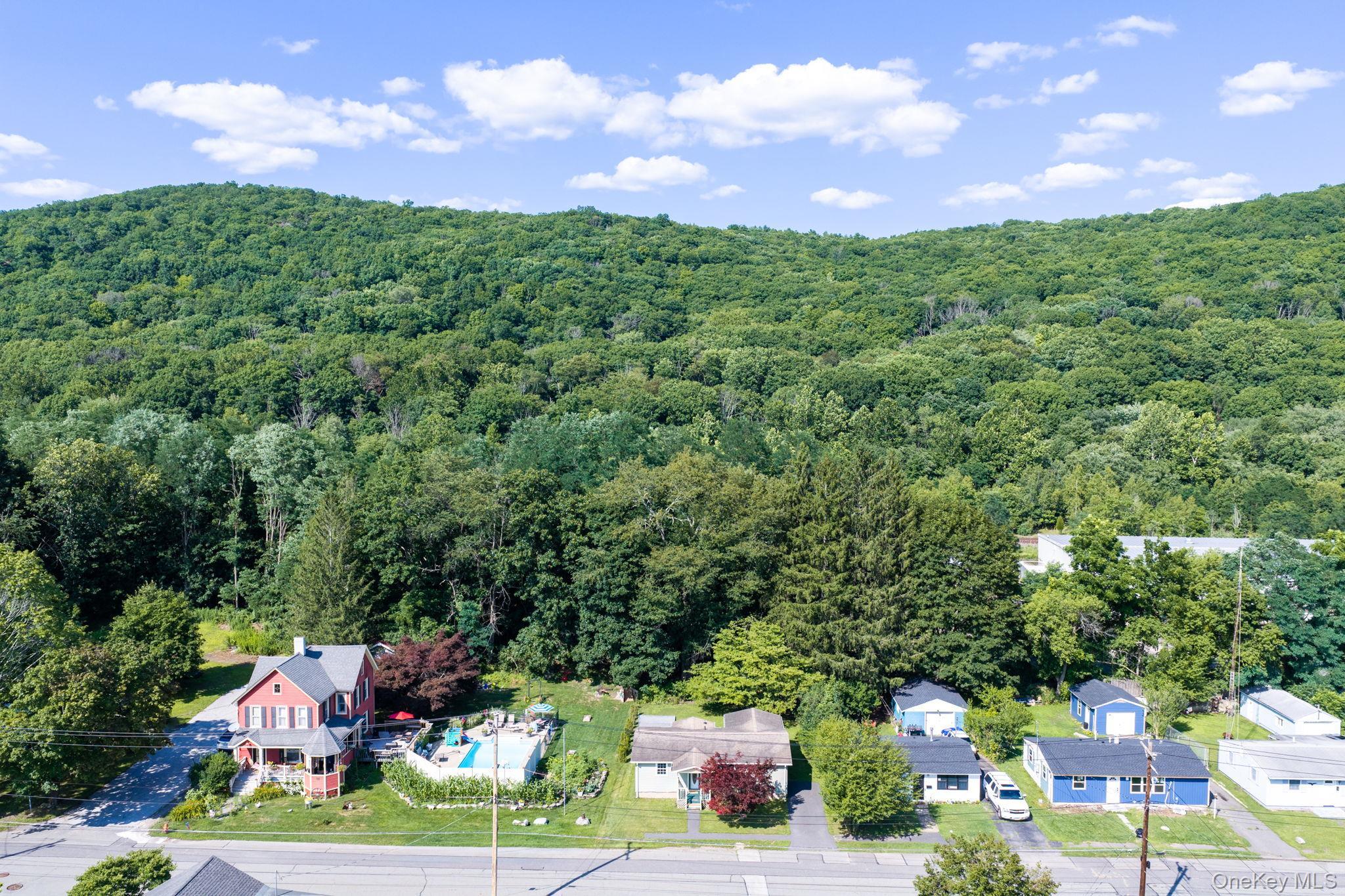 Image 2: Aerial View Image 2: Aerial View