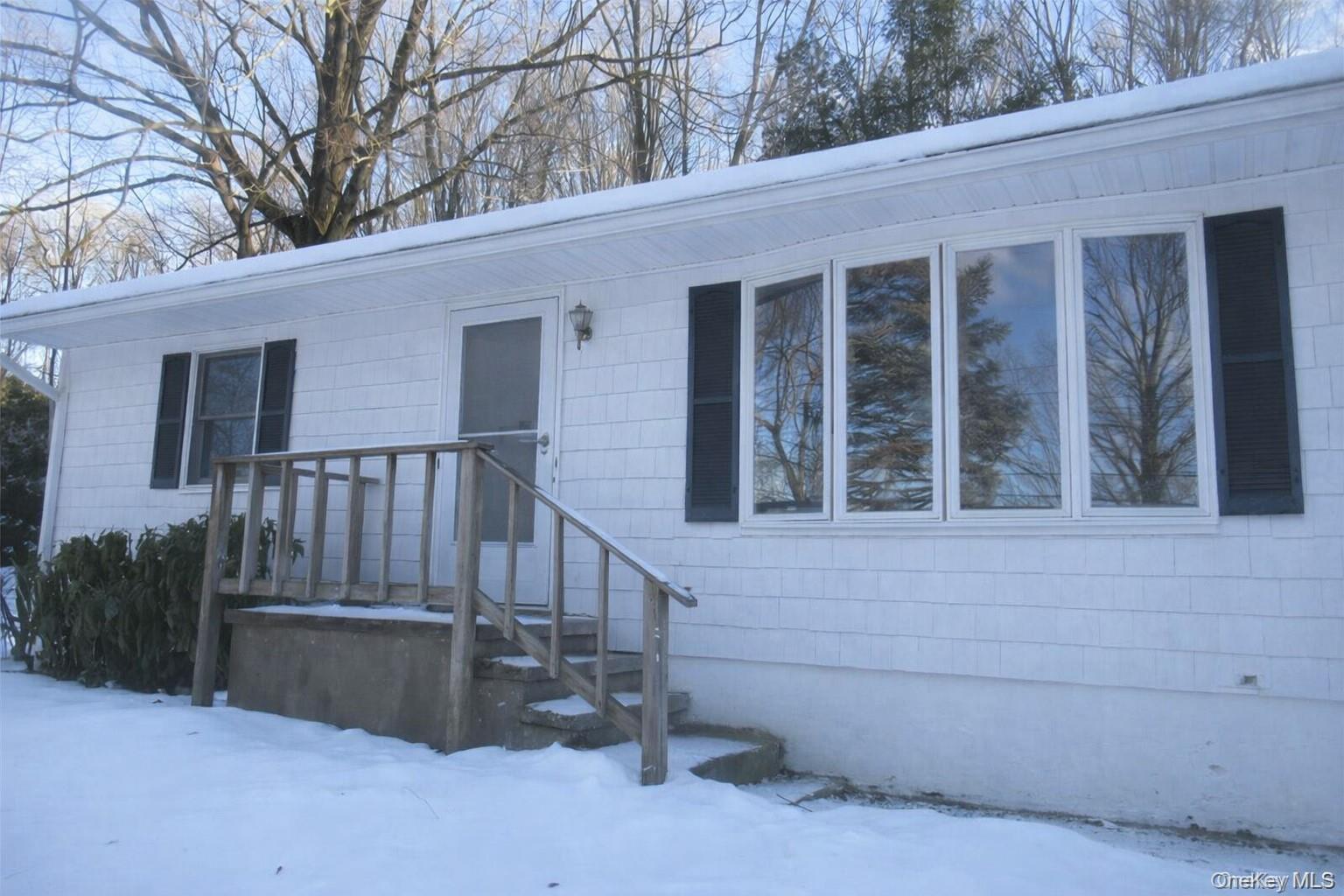 Image 1: Front of Structure