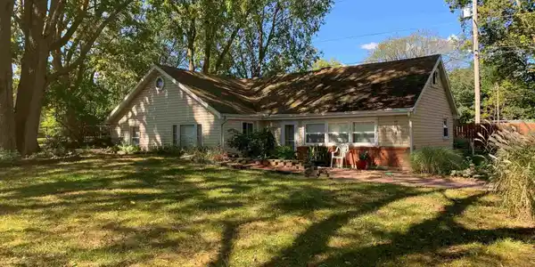 14437 N EDGEWATER Drive