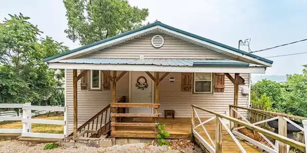 4424 N-GALENA Road