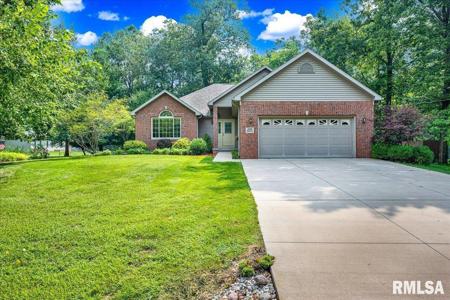 228 BRIARWOOD Place