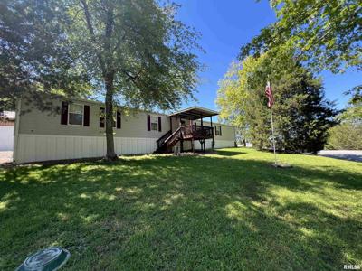 2030 S LAKESHORE Drive